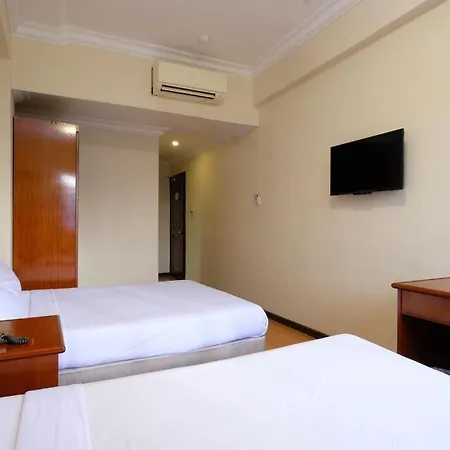 White Sand Hotel